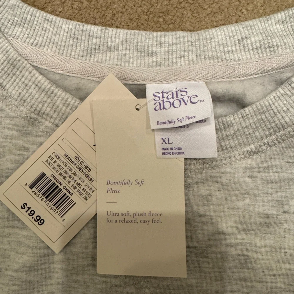 Stars Above Heather Gray Fleece Super Soft top - Picture 2 of 3